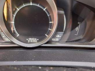 Volvo V-40 V40 (MV) Hatchback 5-drs 2.0 D2 16V (D4204T8(Euro 6b)) [88kW]  (02-201=
5/08-2019) picture 2