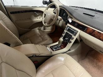 Volvo Xc-70 XC70 (BZ) SUV 3.2 24V AWD (B6324S) [175kW]  (08-2007/12-2011) picture 19