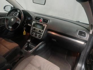 Volkswagen Eos Eos (1F7/F8) Cabrio 1.6 FSI 16V (BLF(Euro 4)) [85kW]  (06-2006/05-2008=
) picture 8