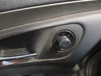 Opel Insignia Insignia Sports Tourer Combi 1.4 Turbo 16V Ecotec (A14NET(Euro 5)) [10=
3kW]  (04-2011/03-2017) picture 15