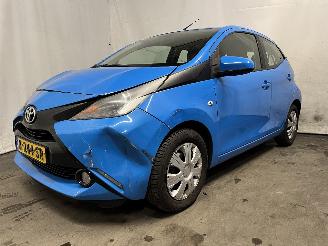 Toyota Aygo Aygo (B40) Hatchback 1.0 12V VVT-i (1KR-FE) [51kW]  (05-2014/06-2018) picture 3