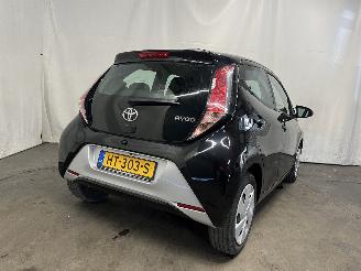 Toyota Aygo Aygo (B40) Hatchback 1.0 12V VVT-i (1KR-FE) [51kW]  (05-2014/06-2018) picture 5