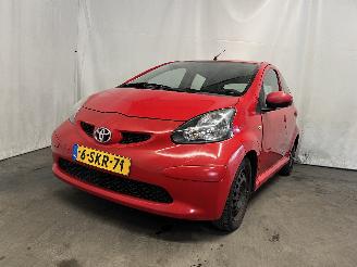 skadebil auto Toyota Aygo Aygo (B10) Hatchback 1.0 12V VVT-i (1KR-FE) [50kW]  (07-2005/05-2014) 2008/12