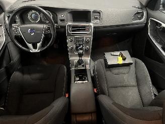 Volvo V-60 V60 I (FW/GW) Combi 1.6 T3 16V (B4164T3(Euro 5)) [110kW]  (09-2010/12-=
2015) picture 11