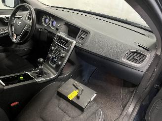 Volvo V-60 V60 I (FW/GW) Combi 1.6 T3 16V (B4164T3(Euro 5)) [110kW]  (09-2010/12-=
2015) picture 8