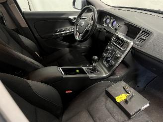 Volvo V-60 V60 I (FW/GW) Combi 1.6 T3 16V (B4164T3(Euro 5)) [110kW]  (09-2010/12-=
2015) picture 9