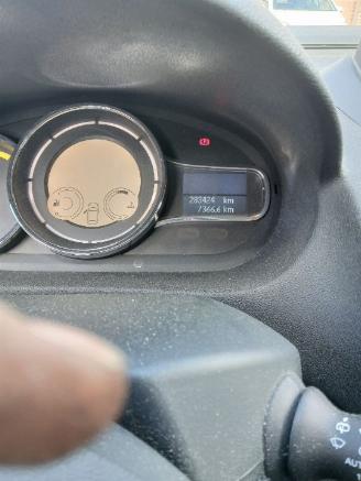 Renault Mégane Megane III Grandtour (KZ) Combi 5-drs 1.5 dCi 110 (K9K-636(K9K-A6)) [8=
1kW]  (02-2009/04-2016) picture 2