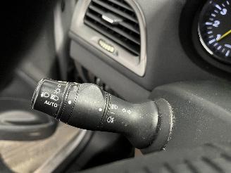 Renault Mégane Megane III Grandtour (KZ) Combi 5-drs 1.5 dCi 110 (K9K-636(K9K-A6)) [8=
1kW]  (02-2009/04-2016) picture 14