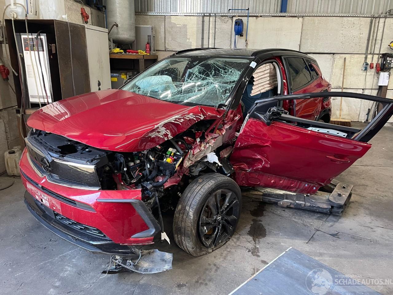 Opel Grandland Grandland (X) SUV 1.6 Turbo 16V Hybrid (F16XHR(EP6FADTXD)) [165kW]  (1=
2-2019/...)