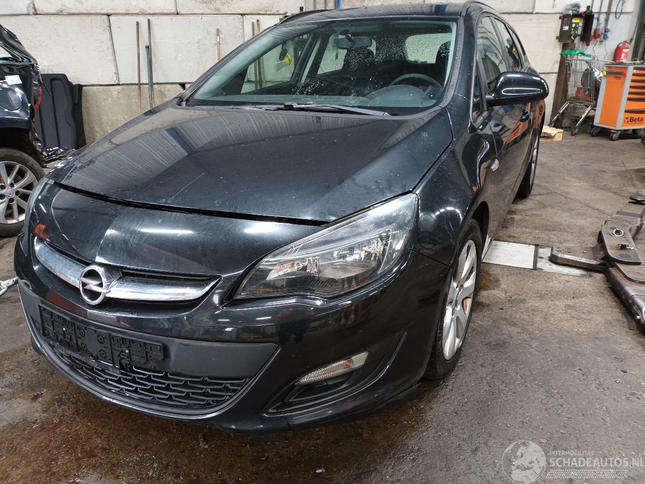 Opel Astra Astra J Sports Tourer (PD8/PE8/PF8) Combi 1.7 CDTi 16V (A17DTE(Euro 5)=
) [81kW]  (10-2010/10-2015)