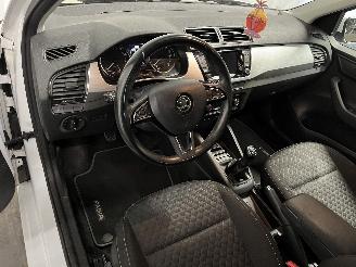 Skoda Fabia Fabia III Combi (NJ5) Combi 5-drs 1.0 12V Greentech (CHYB) [55kW]  (10=
-2014/12-2022) picture 19