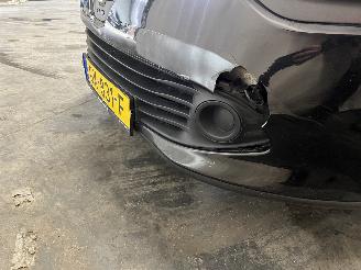 Renault Clio Clio IV Estate/Grandtour (7R) Combi 5-drs 1.5 Energy dCi 90 FAP (K9K-6=
08(K9K-B6)) [66kW]  (11-2012/08-2021) picture 10