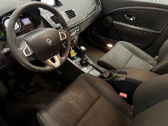 Renault Mégane Megane III Grandtour (KZ) Combi 5-drs 1.5 dCi 110 (K9K-636(K9K-A6)) [8=
1kW]  (02-2009/04-2016) picture 12