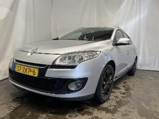 Schadeauto Renault Mégane Megane III Grandtour (KZ) Combi 5-drs 1.5 dCi 110 (K9K-636(K9K-A6)) [8=
1kW]  (02-2009/04-2016) 2012/6