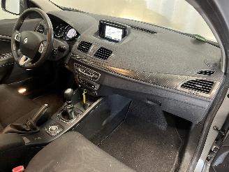 Renault Mégane Megane III Grandtour (KZ) Combi 5-drs 1.5 dCi 110 (K9K-636(K9K-A6)) [8=
1kW]  (02-2009/04-2016) picture 8