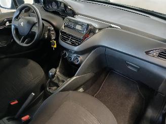 Peugeot 208 208 I (CA/CC/CK/CL) Hatchback 1.0 Vti 12V PureTech (EB0(ZMZ)) [50kW]  =
(03-2012/12-2019) picture 8