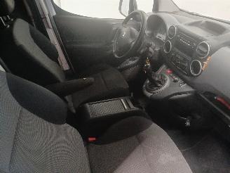 Peugeot Partner Partner (GC/GF/GG/GJ/GK) Van 1.6 HDI, BlueHDI 75 (DV6FE(BHW)) [55kW]  =
(07-2011/12-2018) picture 9