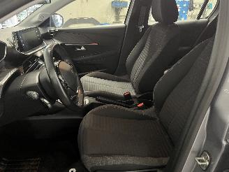 Peugeot 208 208 II (UB/UH/UP) Hatchback 5-drs 1.2 Vti 12V PureTech 75 (EB2FAD(HMH)=
) [55kW]  (06-2019/...) picture 27