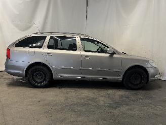 Skoda Octavia Octavia Combi (1Z5) Combi 5-drs 1.4 TSI 16V (CAXA) [90kW]  (11-2008/06=
-2013) picture 6