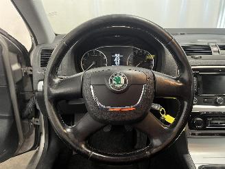 Skoda Octavia Octavia Combi (1Z5) Combi 5-drs 1.4 TSI 16V (CAXA) [90kW]  (11-2008/06=
-2013) picture 19