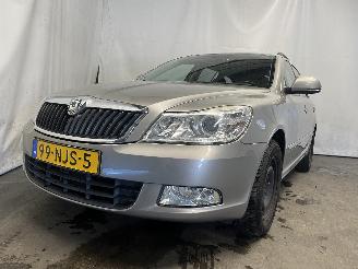 Coche accidentado Skoda Octavia Octavia Combi (1Z5) Combi 5-drs 1.4 TSI 16V (CAXA) [90kW]  (11-2008/06=
-2013) 2010/9