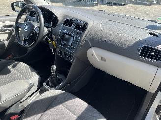 Volkswagen Polo Polo V (6R) Hatchback 1.2 TSI 16V BlueMotion Technology (CJZC(Euro 6))=
 [66kW]  (02-2014/10-2017) picture 7