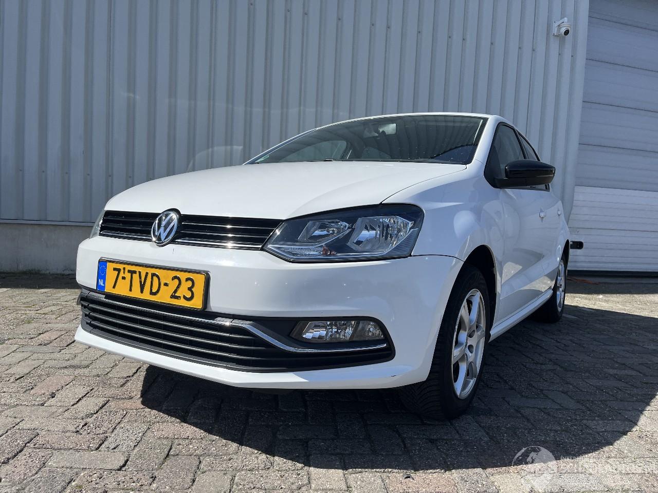 Volkswagen Polo Polo V (6R) Hatchback 1.2 TSI 16V BlueMotion Technology (CJZC(Euro 6))=
 [66kW]  (02-2014/10-2017)
