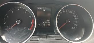 Volkswagen Polo Polo V (6R) Hatchback 1.2 TSI 16V BlueMotion Technology (CJZC(Euro 6))=
 [66kW]  (02-2014/10-2017) picture 2