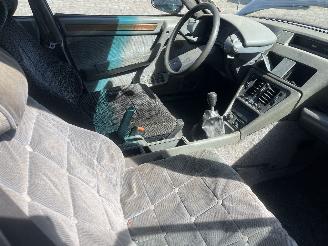 Citroën CX CX II Sedan 2.5 D,RD,TRD Turbo 2 (M25/669) [88kW]  (01-1987/12-1992) picture 16