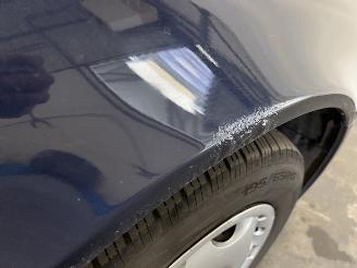 Mercedes C-klasse C (W203) Sedan 2.2 C-200 CDI 16V (OM611.962) [85kW]  (09-2000/06-2003)= picture 8