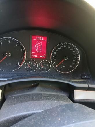 Volkswagen Scirocco Scirocco (137/13AD) Hatchback 3-drs 1.4 TSI 160 16V (CAVD) [118kW]  (0=
5-2008/11-2017) picture 2