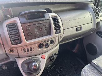 Opel Vivaro Vivaro Van 1.9 DTI 16V (F9Q-760) [74kW]  (08-2001/07-2014) picture 15