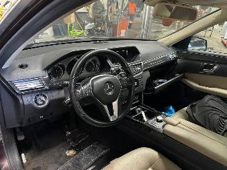 Mercedes E-klasse E (W212) Sedan E-300 BlueTec Hybrid V6 24V (OM651.924(Euro 5; Euro 6))=
 [150kW]  (12-2011/12-2016) picture 5