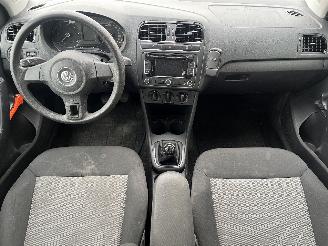 Volkswagen Polo Polo V (6R) Hatchback 1.6 TDI 16V 90 (CAYB(Euro 5)) [66kW]  (06-2009/0=
5-2014) picture 11