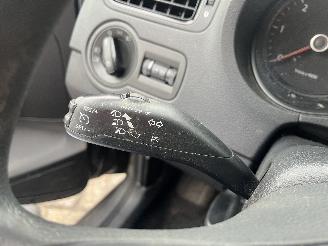 Volkswagen Polo Polo V (6R) Hatchback 1.6 TDI 16V 90 (CAYB(Euro 5)) [66kW]  (06-2009/0=
5-2014) picture 14