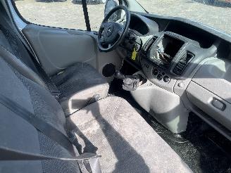 Opel Vivaro Vivaro Van 2.0 CDTI (M9R-782) [66kW]  (08-2006/07-2014) picture 11