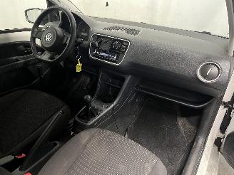 Volkswagen Up! Up! (121) Hatchback 1.0 12V 60 (CHYA) [44kW]  (08-2011/08-2020) picture 12