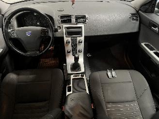 Volvo V-50 V50 (MW) Combi 1.6 D2 16V (D4162T) [84kW]  (01-2010/12-2012) picture 11