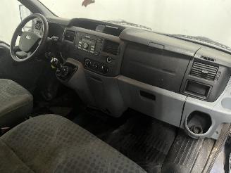 Ford Transit Transit Ch.Cab/Pick-up 2.4 TDCi 16V RWD (JXFC) [85kW]  (04-2006/08-201=
4) picture 8