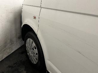 Volkswagen Transporter Transporter T5 Van 2.0 TDI DRF (CAAC(Euro 5)) [103kW]  (09-2009/08-201=
5) picture 9