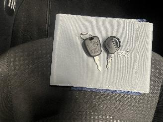 Peugeot 206+ 206+ (2L/M) Hatchback 1.1 XR,XS (TU1JP(HFV)) [44kW]  (01-2009/06-2013)= picture 21