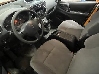 Peugeot Partner Partner (GC/GF/GG/GJ/GK) Van 1.6 HDI, BlueHDI 75 (DV6FE(BHW)) [55kW]  =
(07-2011/12-2018) picture 12