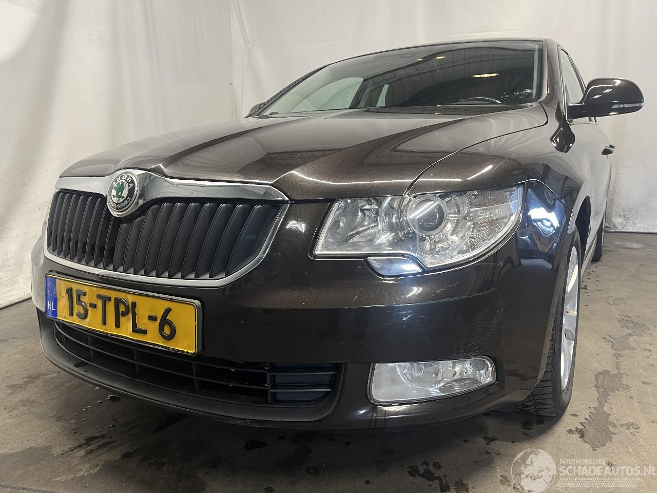Skoda Superb Superb (3TAA) Hatchback 1.4 TSI 16V (CAXC) [92kW]  (07-2008/05-2015)