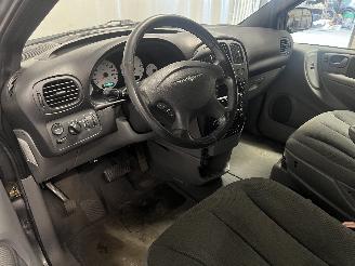 Chrysler Voyager Voyager/Grand Voyager (RG/RS) MPV 3.3 V6 (EGM) [128kW]  (02-2000/12-20=
08) picture 15