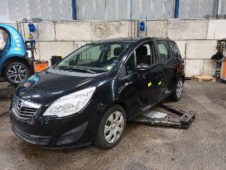 Sloopauto Opel Meriva Meriva (B) MPV 1.4 16V Ecotec (A14XER(Euro 5)) [74kW]  (06-2010/03-201=
7) 2011/5