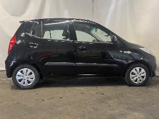 Hyundai I-10 i10 (F5) Hatchback 1.1i 12V (G4HG5) [51kW]  (04-2011/12-2013) picture 10