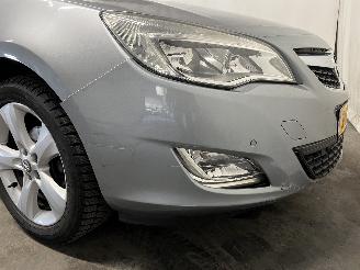 Opel Astra Astra J (PC6/PD6/PE6/PF6) Hatchback 5-drs 1.6 16V (A16XER(Euro 5)) [85=
kW]  (12-2009/10-2015) picture 8