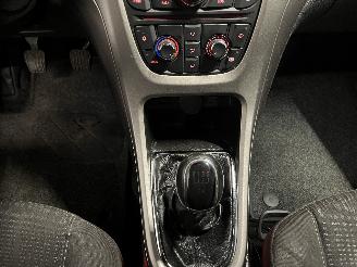 Opel Astra Astra J (PC6/PD6/PE6/PF6) Hatchback 5-drs 1.6 16V (A16XER(Euro 5)) [85=
kW]  (12-2009/10-2015) picture 21