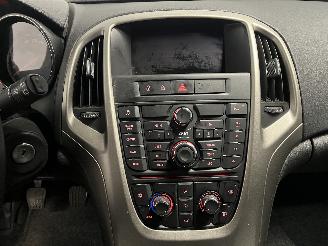 Opel Astra Astra J (PC6/PD6/PE6/PF6) Hatchback 5-drs 1.6 16V (A16XER(Euro 5)) [85=
kW]  (12-2009/10-2015) picture 20