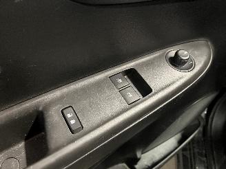 Opel Karl Karl Hatchback 5-drs 1.0 12V (D10XE(Euro 6d-temp)) [54kW]  (01-2018/03=
-2019) picture 21